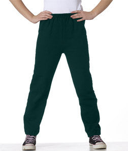 18200B Gildan Youth Heavy BlendSweatpants Forest Green